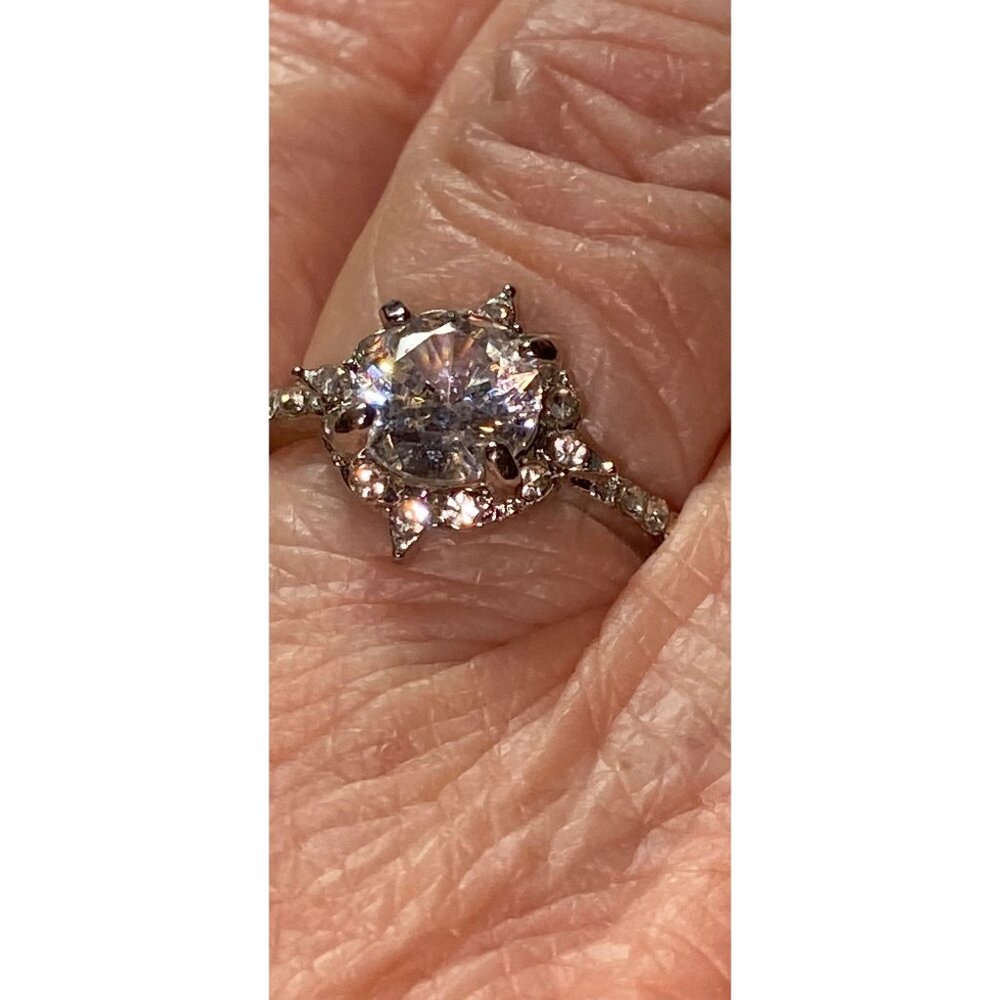 Silver Solitaire Ring W/Cubic Zirconia or Glass Ctr & Accent Stones Size 9.5